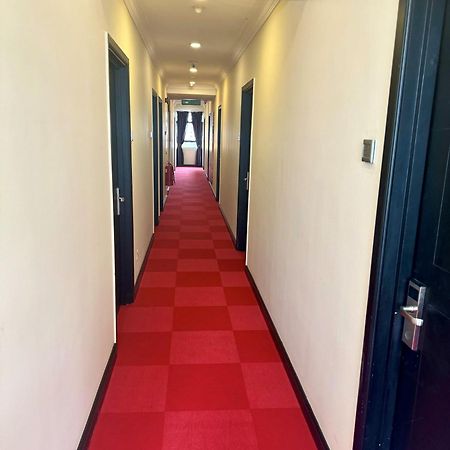 Manhattan Business Hotel Damansara Perdana Petaling Jaya Esterno foto