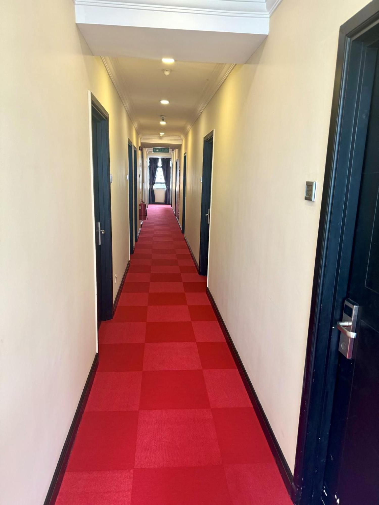 Manhattan Business Hotel Damansara Perdana Petaling Jaya Esterno foto
