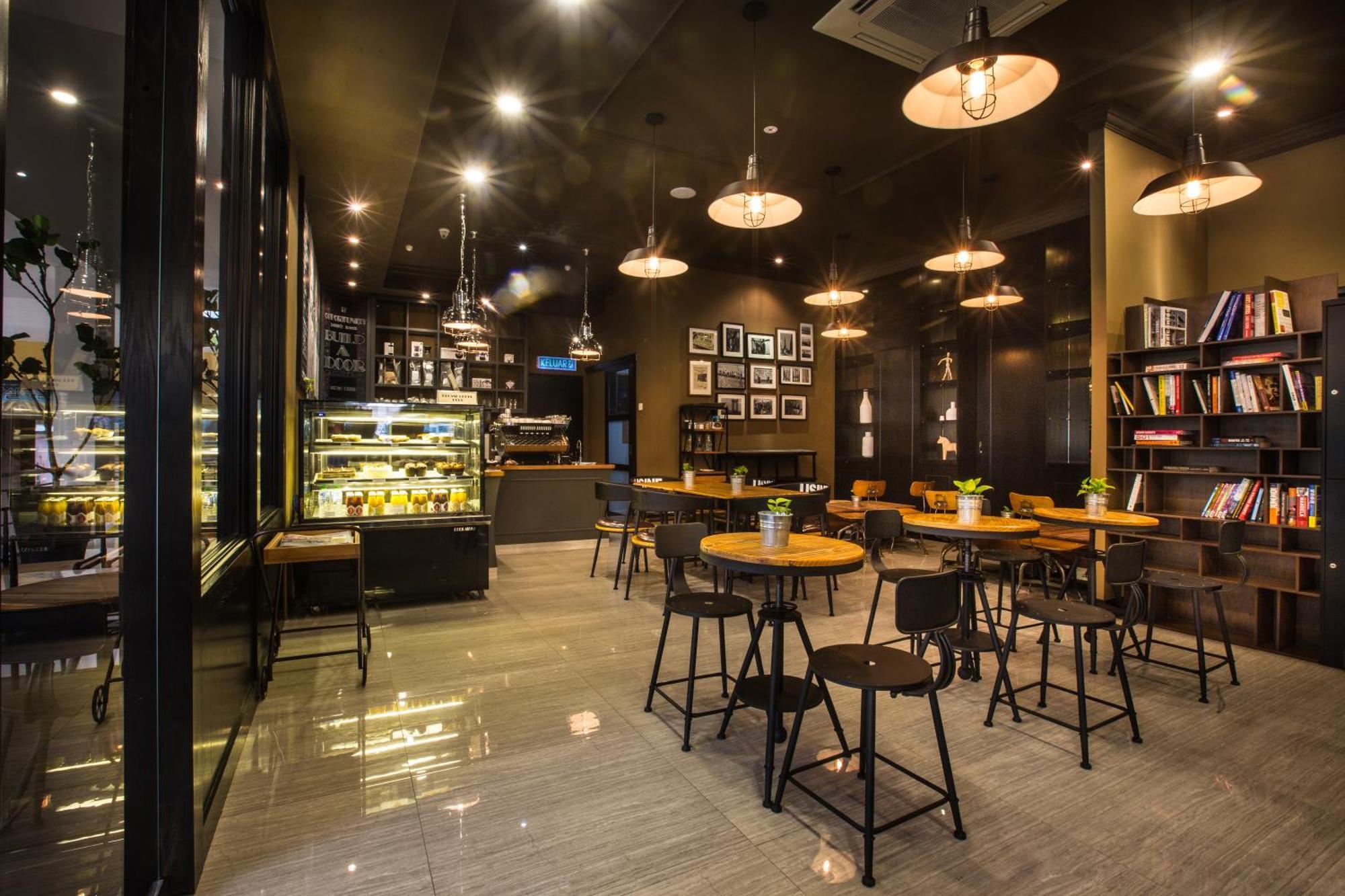 Manhattan Business Hotel Damansara Perdana Petaling Jaya Esterno foto