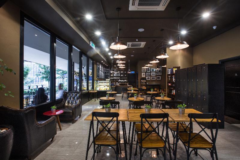 Manhattan Business Hotel Damansara Perdana Petaling Jaya Esterno foto