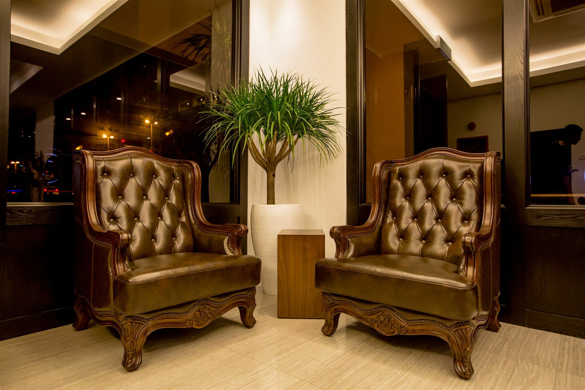 Manhattan Business Hotel Damansara Perdana Petaling Jaya Esterno foto